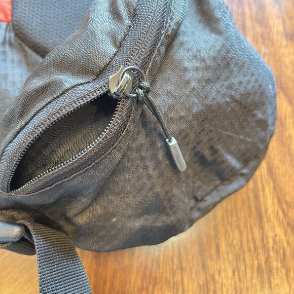 Salomon Raid Revo 20 Hiking Running Ski Backpack Day Pack Lightweight READ - Picture 10 of 11